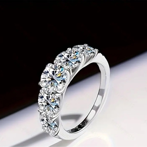 Symmetrical Silver  Five Stone  Zirconia Wedding Band Size 7 - Picture 16 of 16